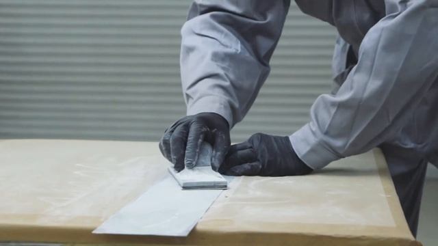 Как работает  шпатлевка со стекловолокном GLASS  RADEX