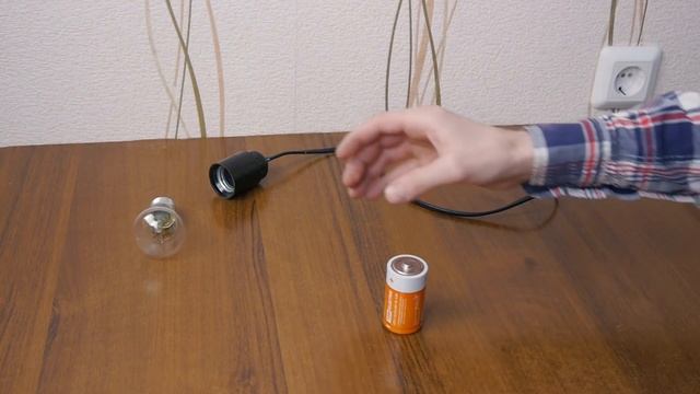 Лампочка и батарейка. Загадка которая сломает ваш мозг! смотреть онлайн