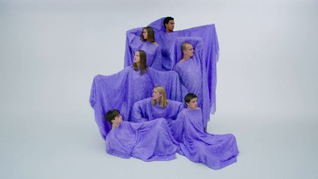 Pom Poko - Leg Day смотреть онлайн