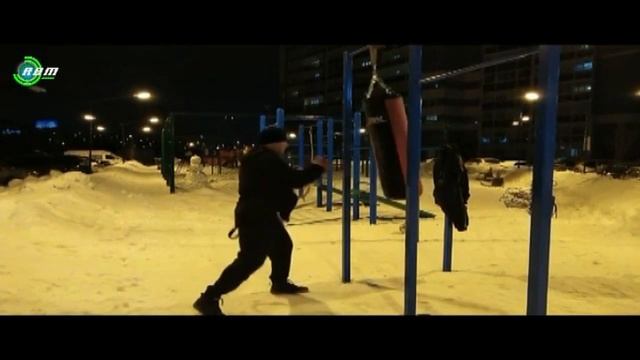 Жёсткий тест- драйв боксёрского мешка RBM смотреть онлайн