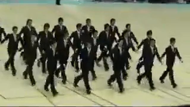 Красивый марш смотреть онлайн