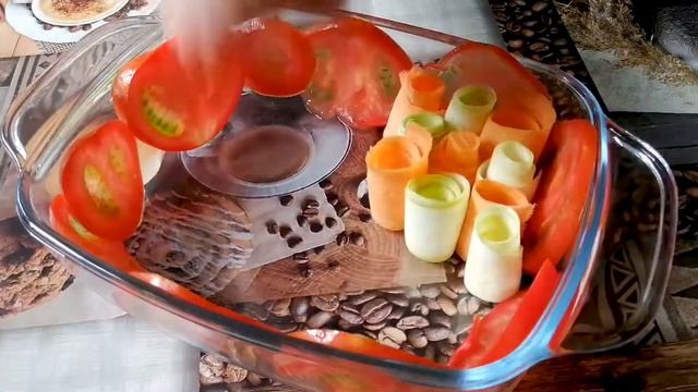 Овощная запеканка из самых обычных продуктов. Вкусная, сытная и необычайно красивая! смотреть онлайн