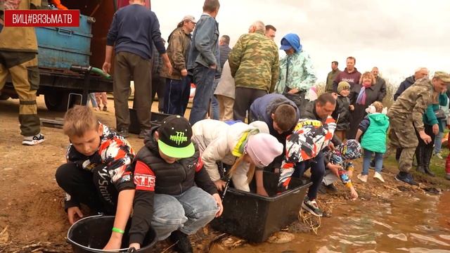 Бознянский водоем пополнился новой рыбой смотреть онлайн