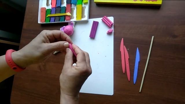 Урок "Лепим слонёнка из пластилина". Педагог Кобякова Надежда Семёновна смотреть онлайн