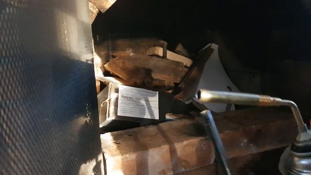 Разжигаем камин! Отличная портативная газовая горелка автоген для розжига, обжига, пайки, кулинарии смотреть онлайн