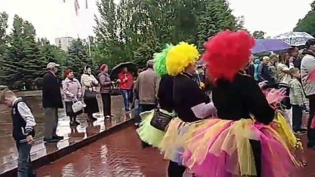 RUSSIA ДЕНЬ ГОРОДА ТОЛЬЯТТИ АНСАМБЛЬ НЕМЕЦКОЙ ПЕСНИ|ПАРК ПОБЕДЫ-YOUTUBE смотреть онлайн