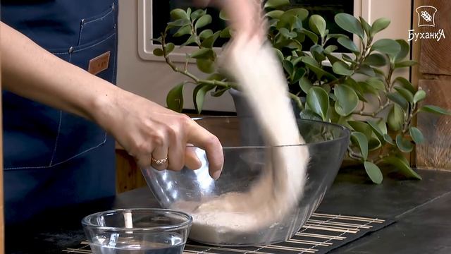 КАРТОФЕЛЬНЫЙ ХЛЕБ - белоснежный! Видео-урок выпечки хлеба! Рецепт хлеба на закваске! смотреть онлайн