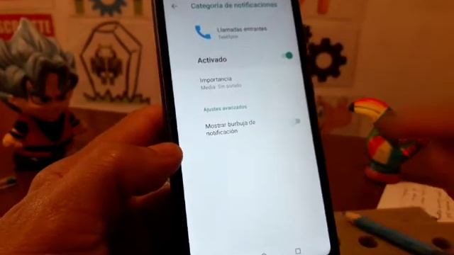 mi celular no se ilumina la pantalla cuando entran llamadas смотреть онлайн