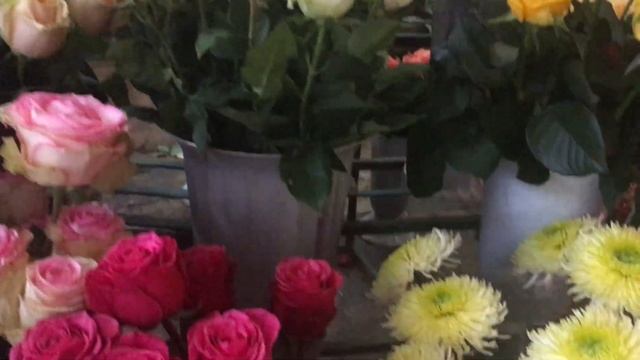 Ялта сегодня. Пушкинский рынок. Цены. Цветы. Крым 2021 смотреть онлайн