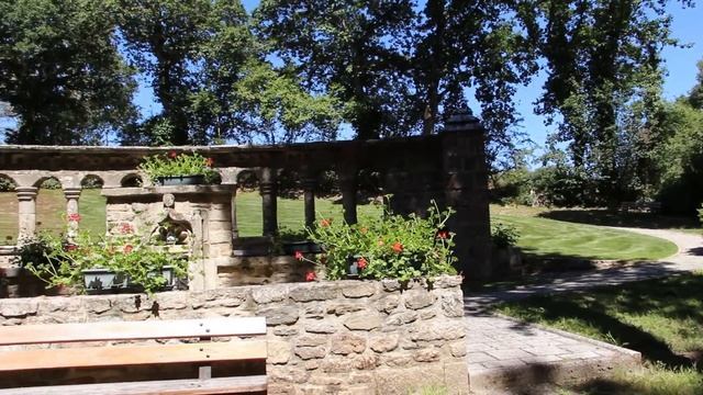 La Vierge Marie apparaît en Bretagne смотреть онлайн
