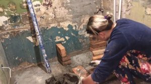 РЕМОНТ ВАННОЙ/ВЫКЛАДЫВАЮ ПОДИУМ ПОД ДУШ/