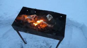 КАК БЫСТРО РАЗЖЕЧЬ УГОЛЬ В  МАНГАЛЕ. Часть 1.