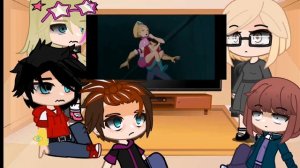 -?Реакция одноклассников Лео на него? ?-