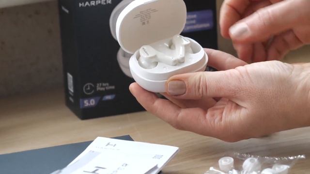 TWS наушники Harper HB-555 белые (Распаковка) смотреть онлайн