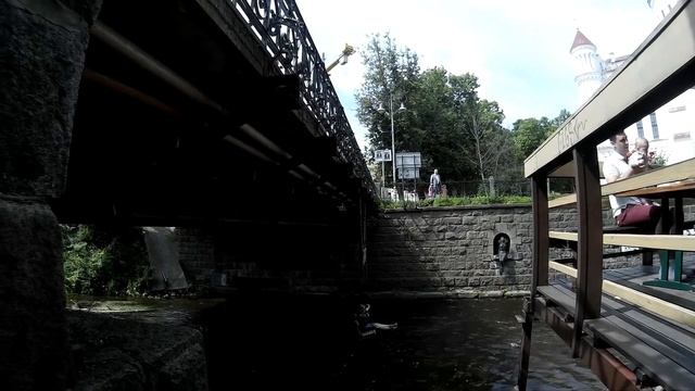 Путешествие в Прибалтику (Часть 5. Ужупис. Старинный БМВ. Наша хатка) смотреть онлайн