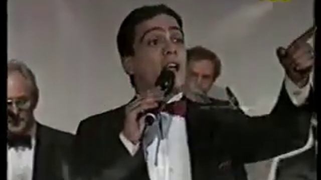 Daniel Cortés y Mariano Mores - Garufa смотреть онлайн