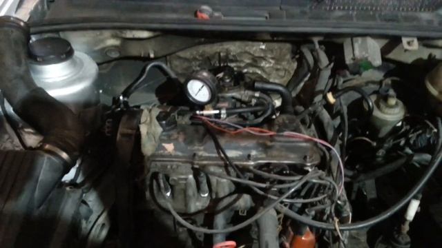 Не заводится, не держит холостые. Диагностика Гольф 3 моновпрыск. Будни автоэлектрика. смотреть онлайн