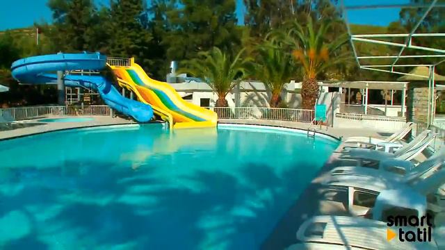 Crystal Green Bay Resort & Spa смотреть онлайн