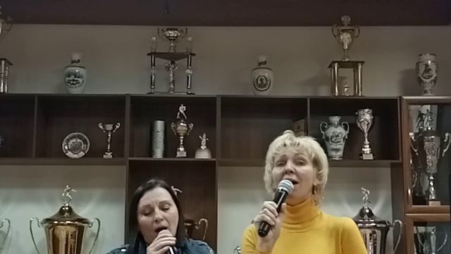 Светлана Рябова и Наталья Лукьянчикова - "Ленинградский вальс" (А.Дольский) смотреть онлайн