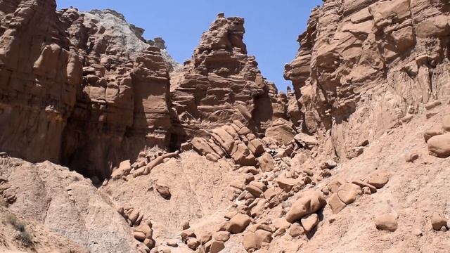 Lair of the Basilisk & Ancient Pictographs смотреть онлайн