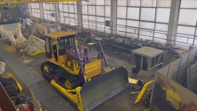 Трактор ЧТЗ Б10М с бульдозерным оборудованием после капитального ремонта купить цена ремонт / ТехЗап