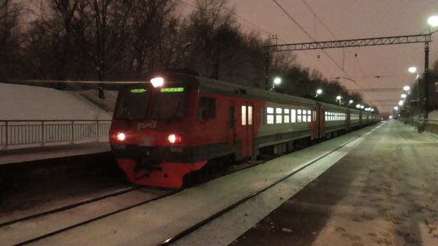 Первая вылазка в 2021! 35 минут из жизни станции Чертаново. смотреть онлайн