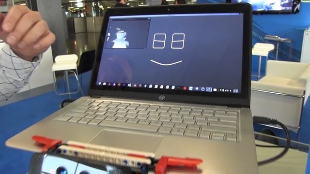 Rover the Real Sense Robot смотреть онлайн
