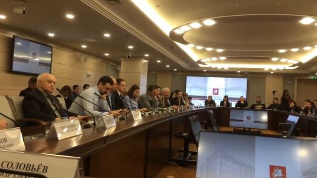 Академик РАН  Алтухов Анатолий Иванович.