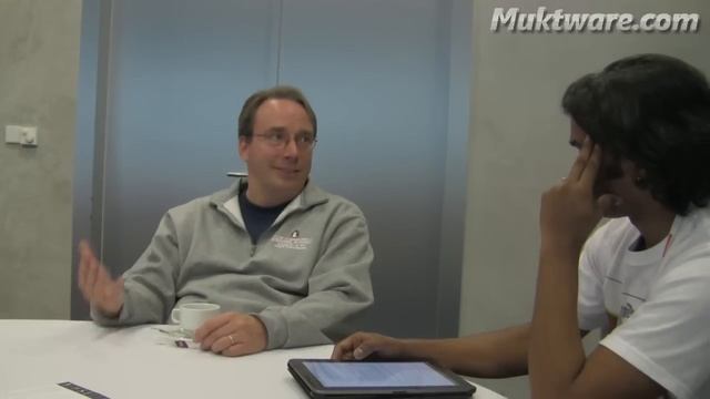 Linus Torvalds: Why Linux Is Not Successful On Desktop смотреть онлайн