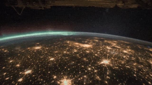 желаю тебе из тысячи ночей,одну-самую яркую!!!.