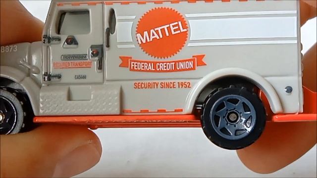 MATCHBOX INTERNATIONAL ARMORED TRUCK UNBOXING смотреть онлайн
