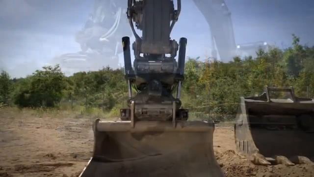 VOLVO EC 250 смотреть онлайн