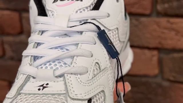 Женские кроссовки Бона Bona смотреть онлайн