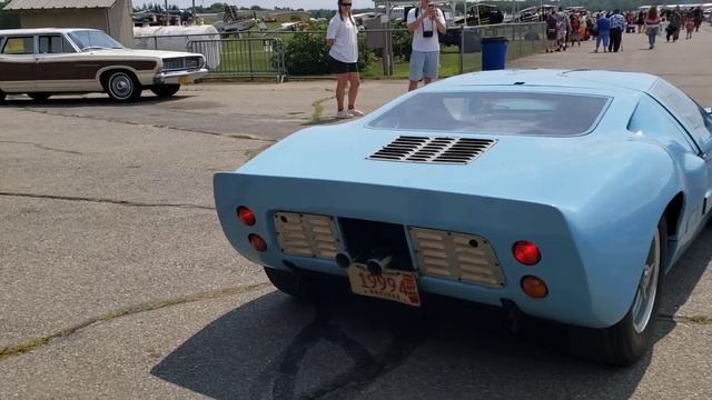 Ford GT40 1965 Ken Miles, practice car. Cold Start! смотреть онлайн