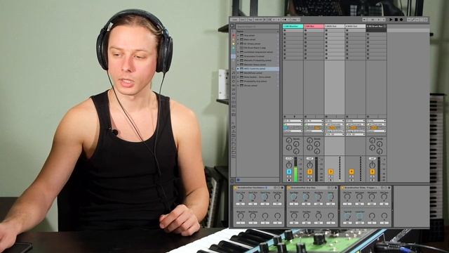 Moog Grandmother control with Ableton Live & MIDI. Tutorial смотреть онлайн