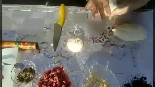 Готовим мини Пиццы-бутербродики! смотреть онлайн