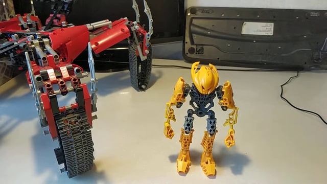 Обзор Lego Bionicle 8996 Scopio XV-1 смотреть онлайн