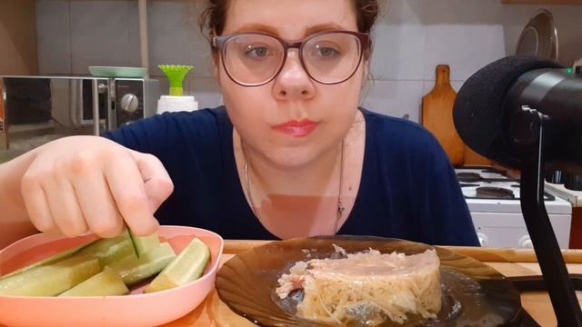 АСМР Мукбанг Холодец, Огурчики/АСМР Итинг/Звуки еды смотреть онлайн