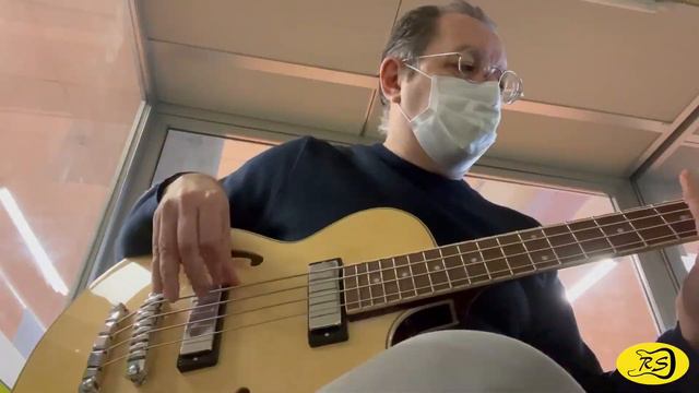 BASSI SEMIACUSTICI: IBANEZ AGB vs EPIPHONE JACK CASADY - by Roberto Salomone смотреть онлайн