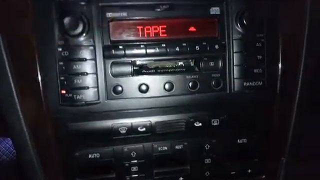 Фонит Bluetooth SPEAKER смотреть онлайн