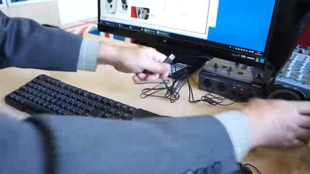 Обзор Edifier R12U. Конструкция и особенности смотреть онлайн