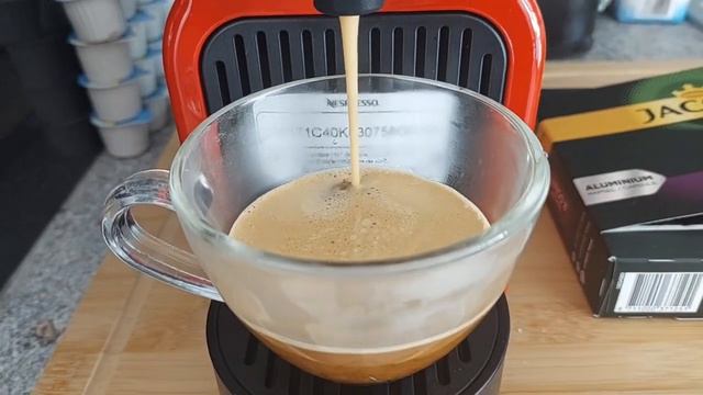 Krups Nesspresso Jacobs Lungo 8 смотреть онлайн