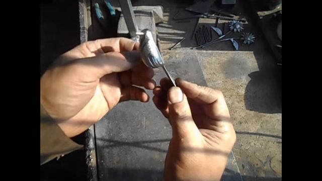 Полка своими руками. Что можно сделать из металла. Вешалка смотреть онлайн