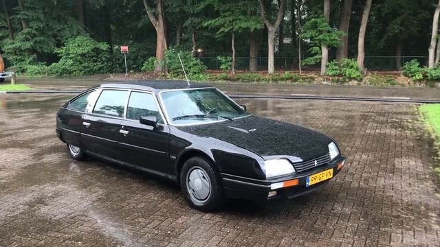 Citroën CX Prestige Turbo2 in the rain. смотреть онлайн