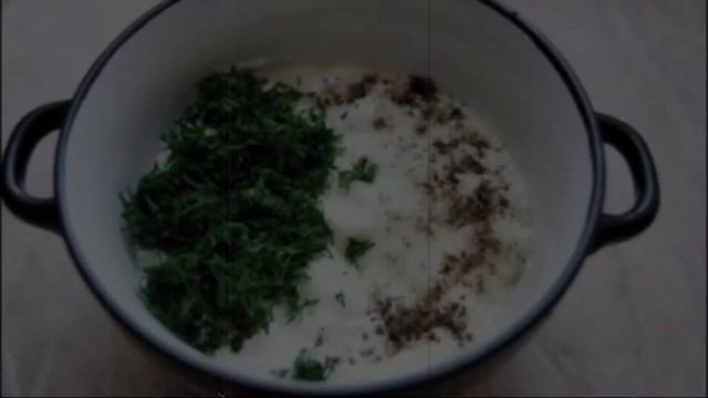 Семга, запеченная с картофелем в сметанном соусе смотреть онлайн