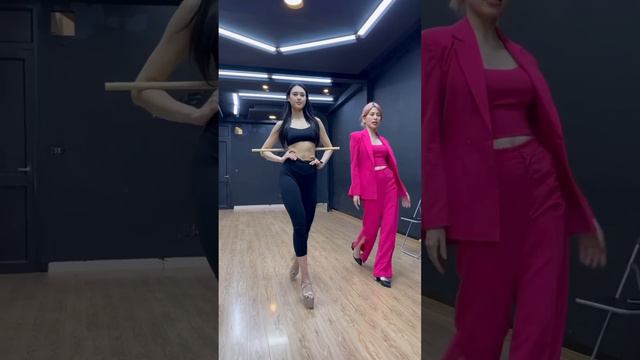 Catwalk training for 3rd runner-up Miss fitness Supermodel World 2023 #bybacademy #thanhhuyennguyen смотреть онлайн