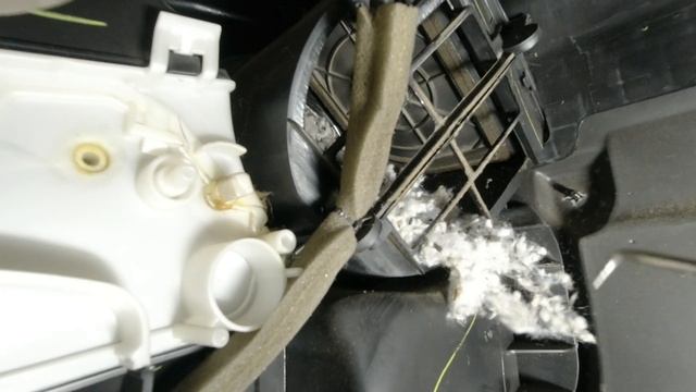 Шум вентилятора печки на авто. 2008 Nissan Sentra. смотреть онлайн