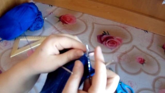 Вязание спицами Шапка двойная с узором Совы.Часть 2 смотреть онлайн