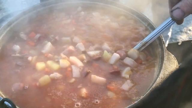 СОЛЯНКА Сборная Мясная (Суп)ПРОСТОЙ РЕЦЕПТ очень вкусной СОЛЯНКИ смотреть онлайн