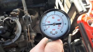 Замер давления бензонасоса на Ауди 80 моновпрыск. Проверка регулятора давления топлива